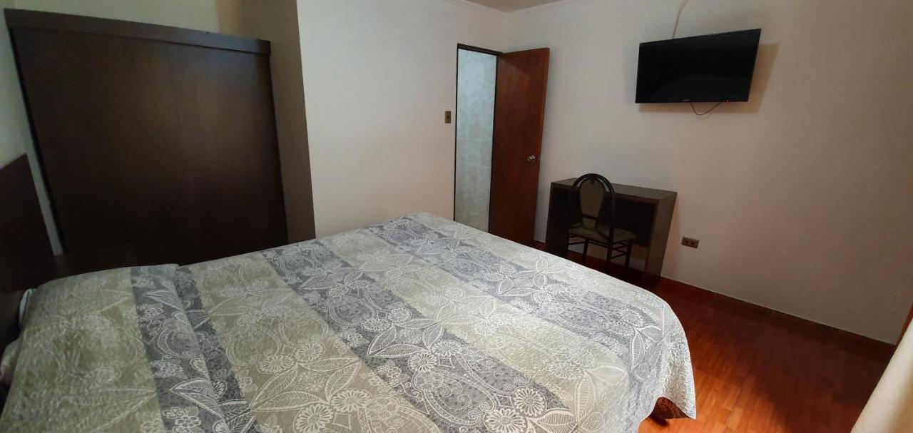 Hostal El Loa Calama Exterior photo