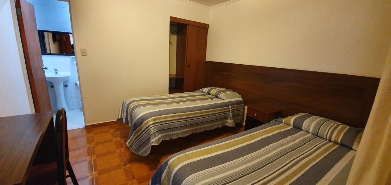 Hostal El Loa Calama Exterior photo